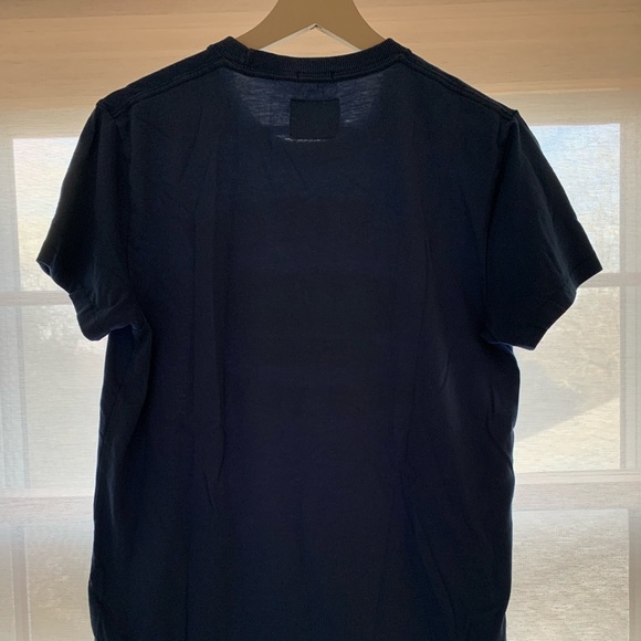 Abercrombie & Fitch t shirt for men. Size Small. - Picture 3 of 3